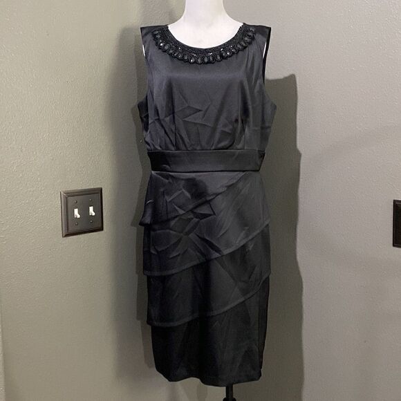 CONNECTED APPAREL SLEEVELESS BEADED TIERED Satin DRESS - Picture 12 of 12